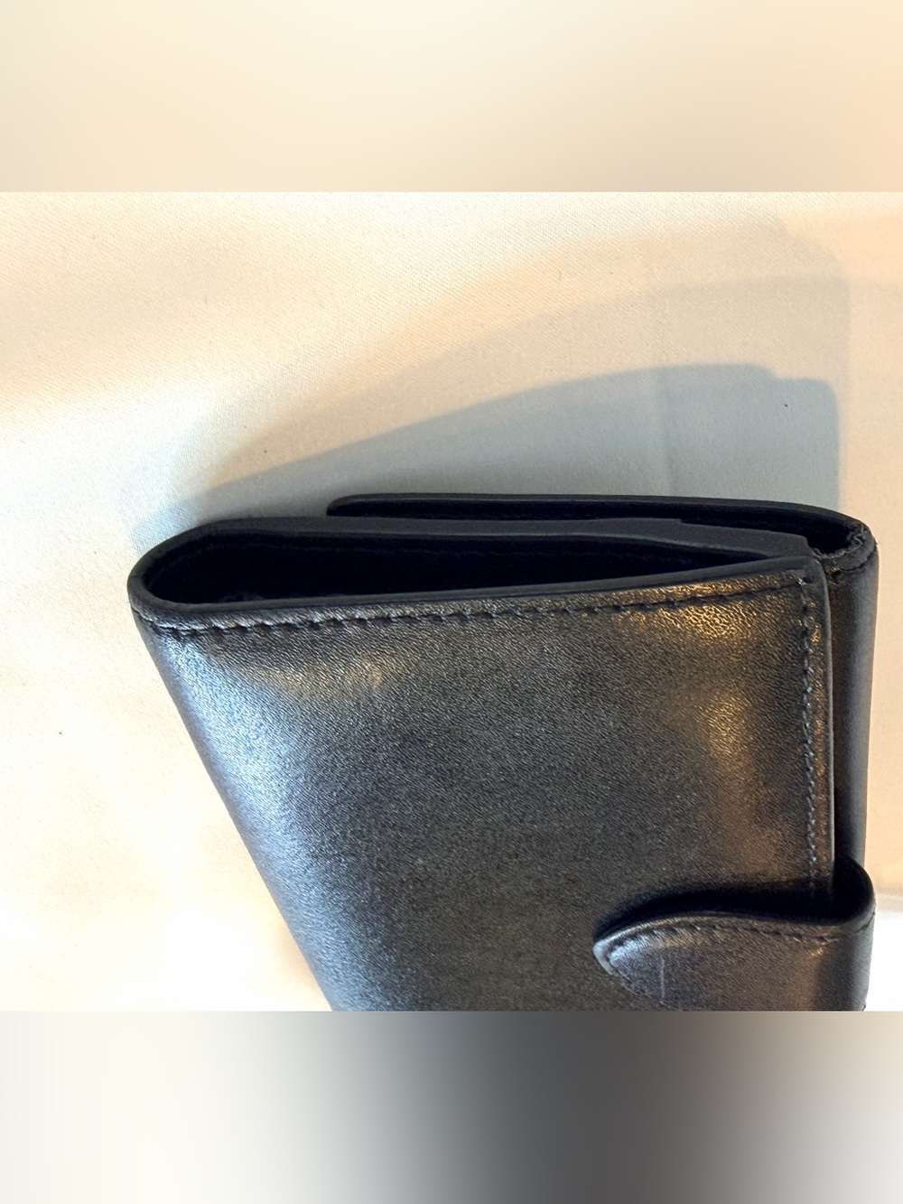 Fendi Vintage Black Leather Continental Wallet Gold Ring Hardware Made in Italy - Picture 8 of 16
